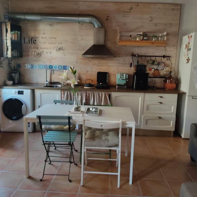 Appartamento Casita Mona Y Acogedora Alaquàs Esterno foto